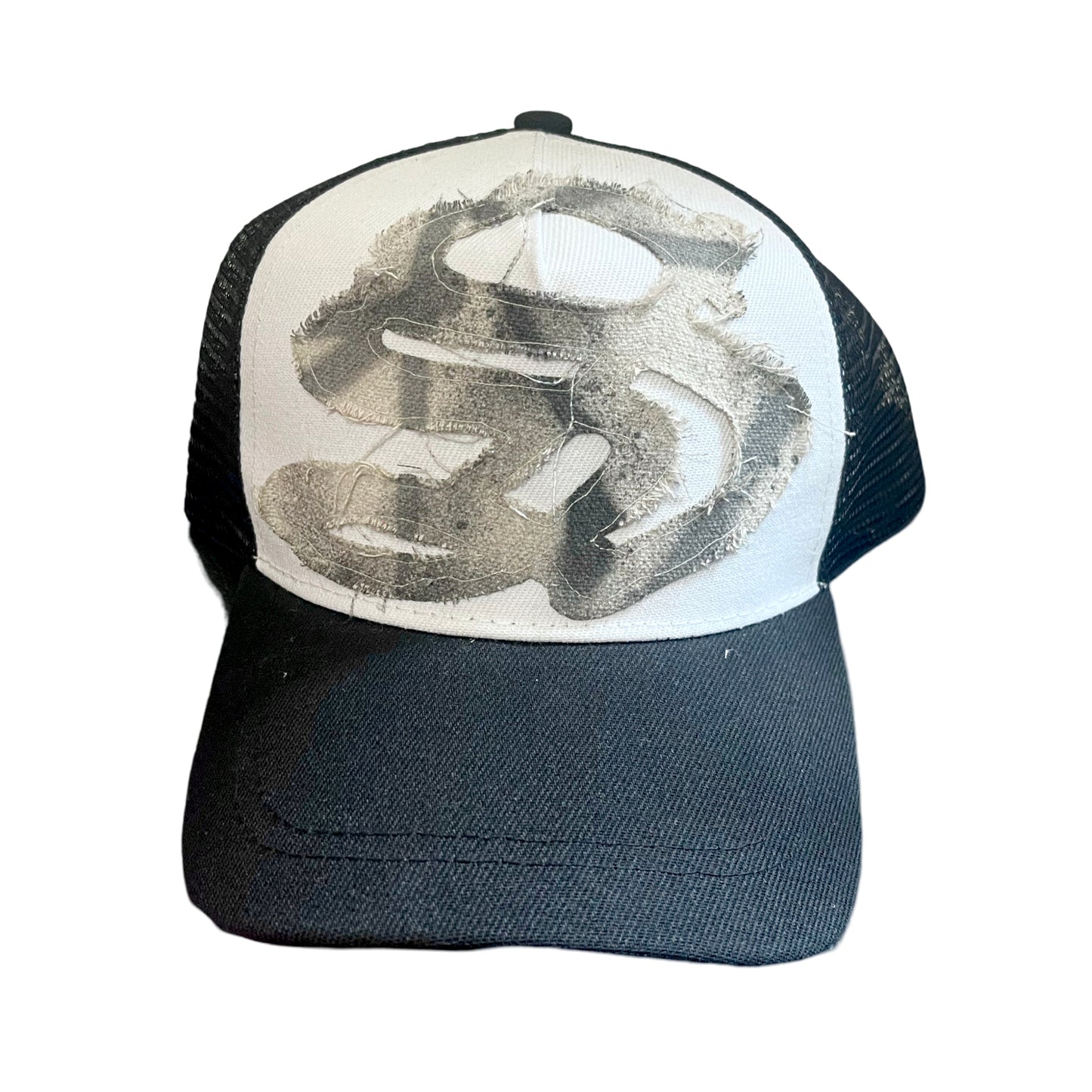 SPRAYED TRUCKER HAT